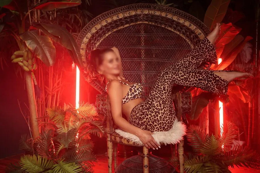 Alina escort Berlin